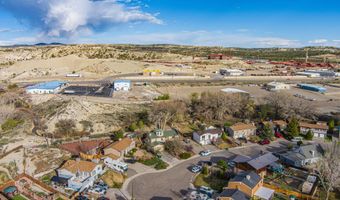 908 MOUNTAIN VIEW Dr, Aztec, NM 87410