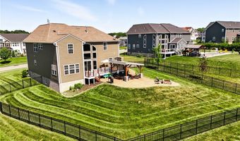 214 Stoneridge Ln, Adams Twp., PA 16046
