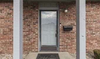 116 Dahlia Ln, Indianapolis, IN 46217