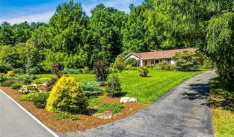 13 Ashley Rd, Asheville, NC 28805