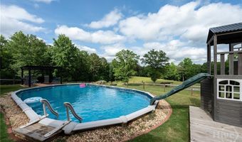 1270 McCannon Morris Rd, Hull, GA 30646