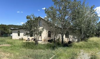 132 E Cedar Road Rd, Capitan, NM 88316