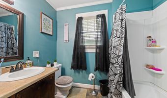 408 Loraine St, Abbeville, LA 70510
