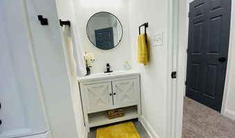 326 2nd Ave, Alberta, VA 23821