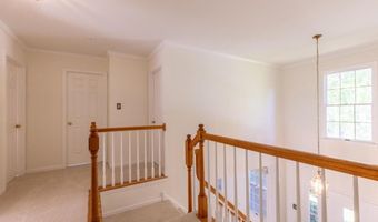 293 CHIPPENHAM Ln, Hockessin, DE 19707