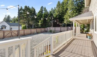 997 KRISTA Ln, Brookings, OR 97415