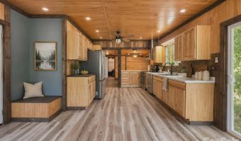 92 Buchanan Dr, Bakersville, NC 28705