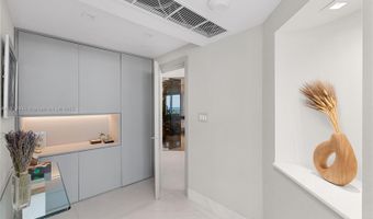 19955 NE 38th Ct 1103, Aventura, FL 33180