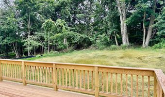 2 Gary Knls, Danbury, CT 06810