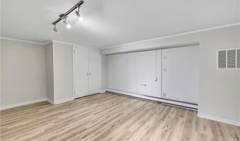 8 Sojo Rd Legal In-Law, Brookfield, CT 06804