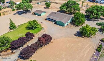 885 E Adair Dr, Chino Valley, AZ 86323