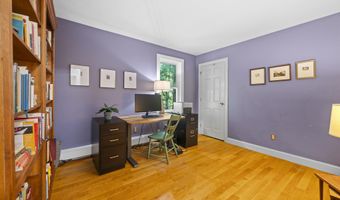11 Nathan Lord Rd, Amherst, NH 03031