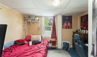 13 Main St, Lincoln, RI 02838