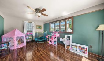 4 HAWKINS Ct, Bear, DE 19701