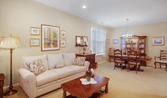 10 Harbor Pl, Barnegat, NJ 08005