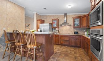 912 22nd Ct, Bell, FL 32619