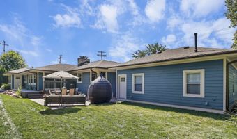 10 Roxbury Rd, Madison, WI 53704