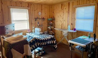 S1562 State Road 35, Alma, WI 54610