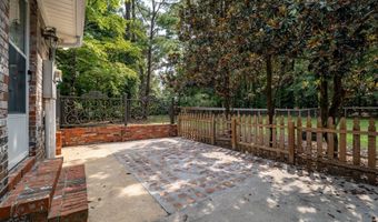 137 OLD SPANISH Trl, Alabaster, AL 35007