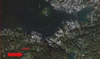 9 Sunset Terrace Rd, Boothbay Harbor, ME 04538