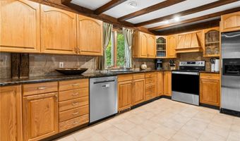 12 Rustic Acres Dr, Glocester, RI 02814