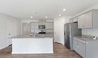 3040 Wyntree Dr, Columbus, OH 43232