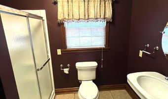 5 Wright Rd, Albertville, AL 35951