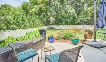 944 Southwick Dr, Alcoa, TN 37701