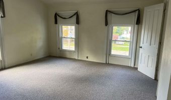 224 E Front St Apt 3, Adrian, MI 49221