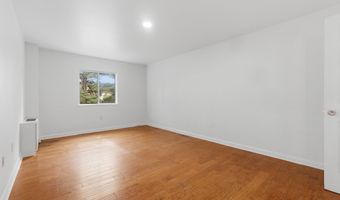 7505 DEMOCRACY Blvd 114, Bethesda, MD 20817