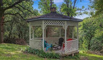 8 A285 Madison Ct, Apple River, IL 61001