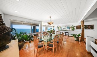 846 Mokulua Dr, Kailua, HI 96734