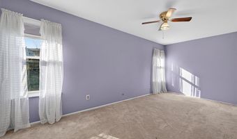 618 Running Creek Dr, Ballwin, MO 63021