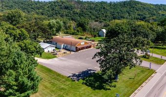 S1582 State Road 35, Alma, WI 54610