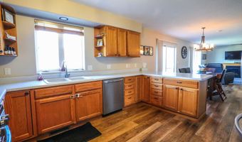 1524 N Harrison St, Aberdeen, SD 57401