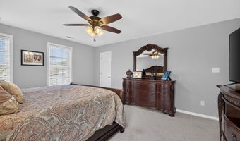 160 Adams Pointe Ct, Angier, NC 27501