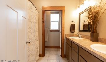 1005 Las Campanas, Belgrade, MT 59714