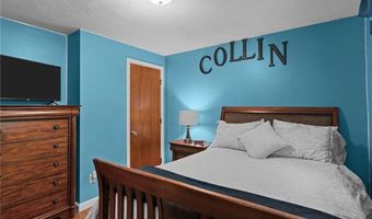 72 Winifred Ave, Warwick, RI 02889