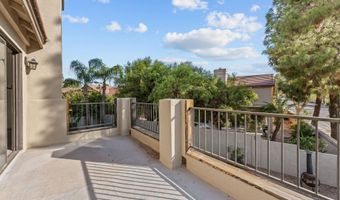 5759 W DRAKE Ct, Chandler, AZ 85226