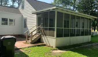 1101 N Poplar St, Aberdeen, NC 28315