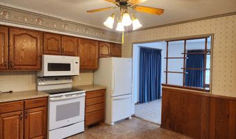 609 E 19th St, Atlantic, IA 50022