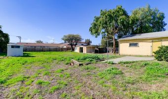 8941 Switzer Dr, Spring Valley, CA 91977