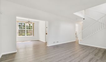 1056 Dana Ct, Antioch, IL 60002