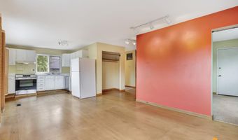 1558 E St, Anchorage, AK 99501