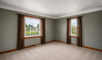90 Clizbe Ave, Amsterdam, NY 12010