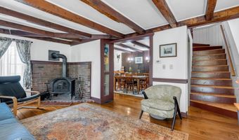 136 S Main St, Allentown, NJ 08501