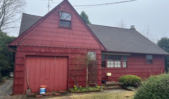 22 Guilette Pl, Amityville, NY 11701