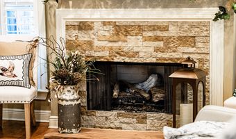603 Newton Dr, Adel, GA 31620