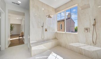 827 W Heritage Oak Ct, Altadena, CA 91001