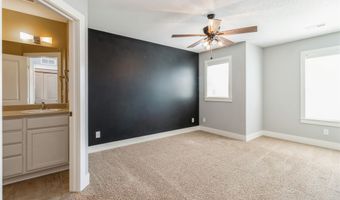 1024 NE 49th Ln, Ankeny, IA 50021